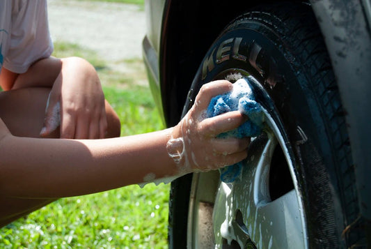 DIY Car Detailing: Get a Sparkling Finish Easily - Sud Factory