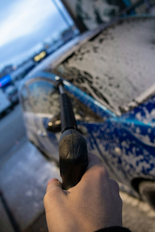 Get Expert Car Washing Results in Your Driveway - Sud Factory