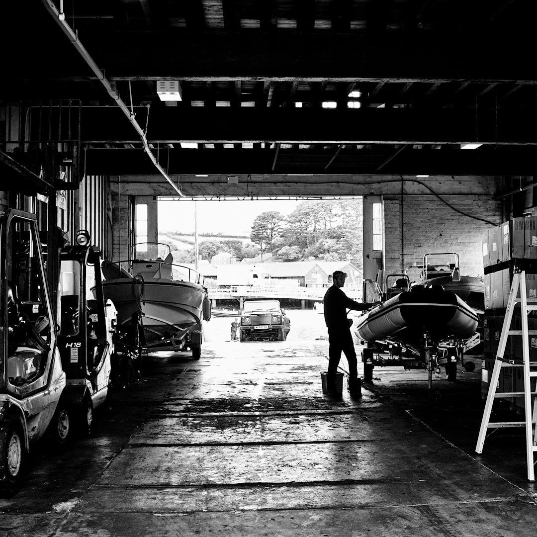 Ultimate Guide to Cleaning High-Traffic Spaces - Sud Factory